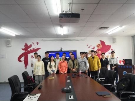 軟件工程系開(kāi)展“企業(yè)專(zhuān)家進(jìn)課堂”系列活動(dòng)（一） 探究工業(yè)智能產(chǎn)品的軟件開(kāi)發(fā)之路